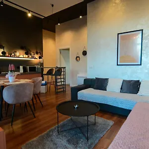  Villa Stylish Two Bedroom House With Private Pool
